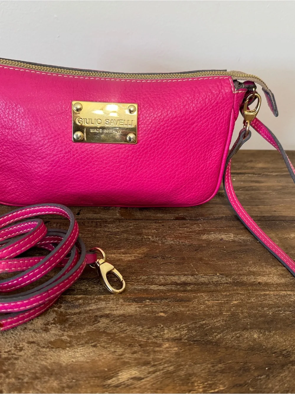 Giulio Savelli genuine leather pink purse, crossbody or wristlet made in Italy
